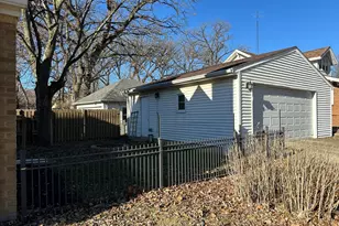 1195 S Myrtle Ave, Kankakee, IL 60901 - Photo 35