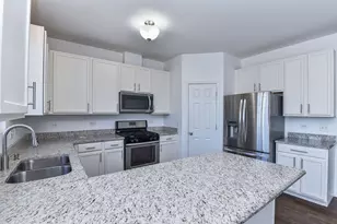 1910 Oxley Cir, Naperville, IL 60563 - Photo 9