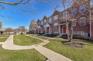 1910 Oxley Cir, Naperville, IL 60563 - Photo 25