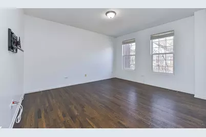 1910 Oxley Circle, Naperville, IL 60563 - Photo 3