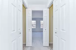 1910 Oxley Cir, Naperville, IL 60563 - Photo 13