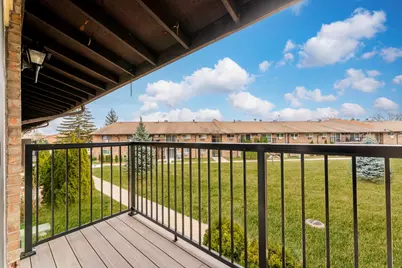 810 E Old Willow Road #209, Prospect Heights, IL 60070 - Photo 15