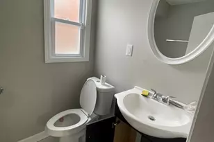 [Address not provided], Chicago, IL 60617 - Photo 11