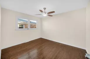 591 Paxton Ave, Calumet City, IL 60409 - Photo 7