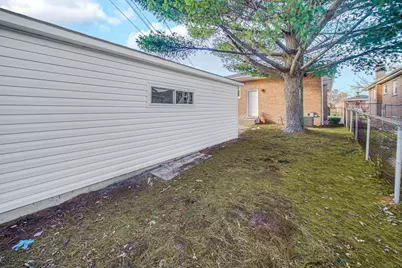 591 Paxton Avenue, Calumet City, IL 60409 - Photo 23