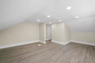 811 S 7th Ave, Maywood, IL 60153 - Photo 13