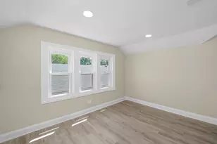 811 S 7th Ave, Maywood, IL 60153 - Photo 15