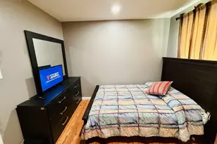 6906 W 91st St, Bridgeview, IL 60455 - Photo 11