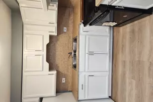 [Address not provided], Lansing, IL 60438 - Photo 3