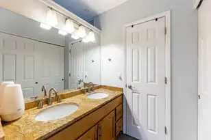 1044 Samson Dr, University Park, IL 60484 - Photo 9