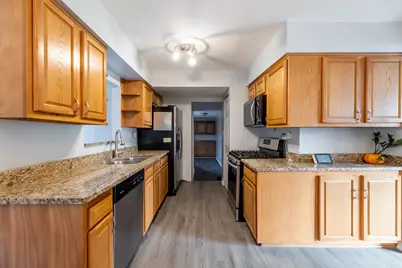 1044 Samson Drive, University Park, IL 60484 - Photo 3