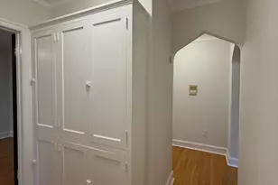 5953 N Greenview Ave, Chicago, IL 60660 - Photo 3