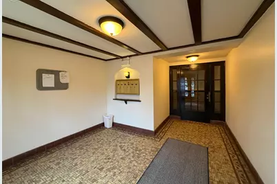 5953 N Greenview Avenue #1, Chicago, IL 60660 - Photo 15