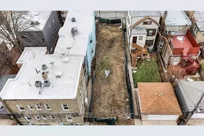 3675 N Elston Avenue, Chicago, IL 60618 - Photo 3