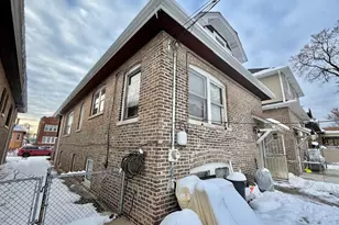 1917 Home Ave, Berwyn, IL 60402 - Photo 11