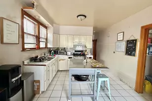 1917 Home Ave, Berwyn, IL 60402 - Photo 3