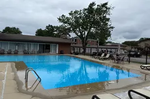 1500 S Busse Rd, Mount Prospect, IL 60056 - Photo 13