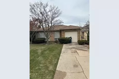 4050 W Columbia Avenue, Lincolnwood, IL 60712 - Photo 1