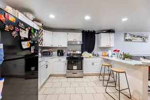 7508 W 59th St, Summit, IL 60501 - Photo 13