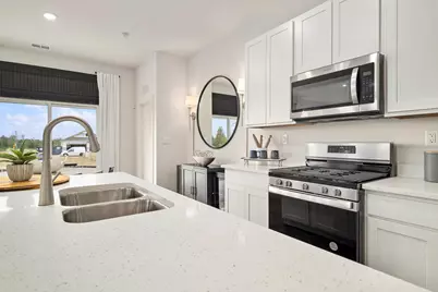 6438 Maple Glen Drive, Wonder Lake, IL 60097 - Photo 15