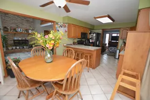 3321 N Bayview Ln, McHenry, IL 60051 - Photo 9