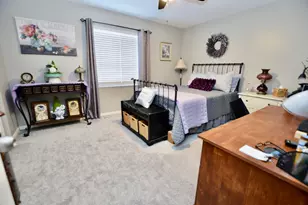 1716 Pine St, McHenry, IL 60051 - Photo 9