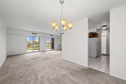 1415 E Central Road #306A, Arlington Heights, IL 60005 - Photo 9