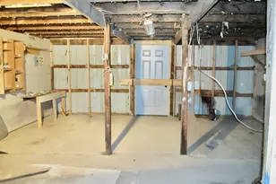 15758 County Line Rd, Capron, IL 61012 - Photo 29