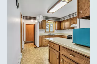 41085 N 1st Street, Antioch, IL 60002 - Photo 9