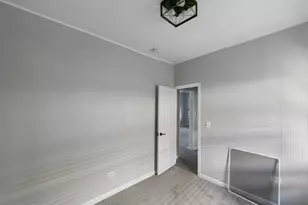 7425 S Perry Ave, Chicago, IL 60621 - Photo 11