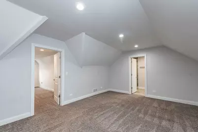 33715 N Lake Shore Drive, Grayslake, IL 60030 - Photo 7