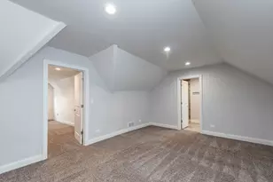 33715 N Lake Shore Dr, Grayslake, IL 60030 - Photo 7