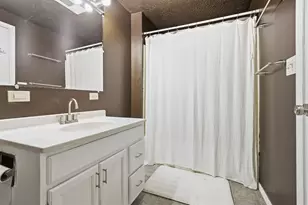 505 W North St, Stanford, IL 61774 - Photo 19