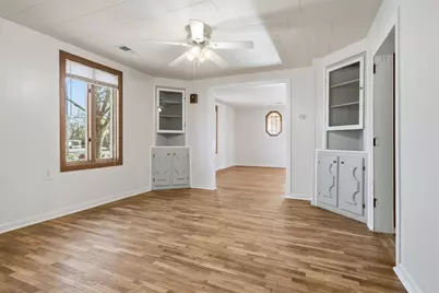 505 W North Street, Stanford, IL 61774 - Photo 9