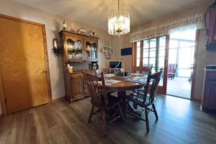 918 E Le Fevre Ave, Gibson City, IL 60936 - Photo 3