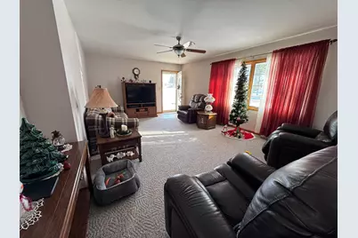 918 E Lefevre Avenue, Gibson City, IL 60936 - Photo 7