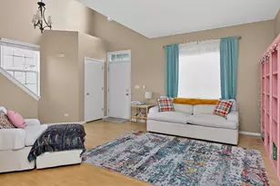 4781 Highwood Ln, Lake in the Hills, IL 60156 - Photo 3