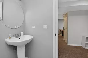 4781 Highwood Ln, Lake in the Hills, IL 60156 - Photo 25