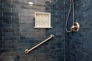 6321 N Merrimac Ave, Chicago, IL 60646 - Photo 11