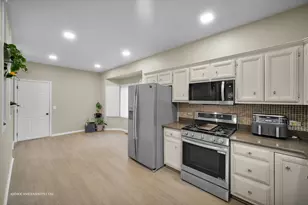 716 Ayers St, Bolingbrook, IL 60440 - Photo 19