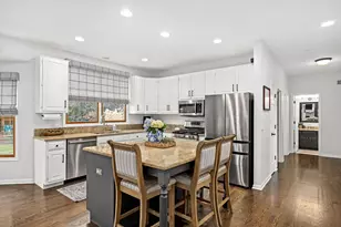 6208 Osage Ave, Downers Grove, IL 60516 - Photo 9