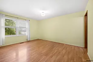 220 Osage Ln, Buffalo Grove, IL 60089 - Photo 33