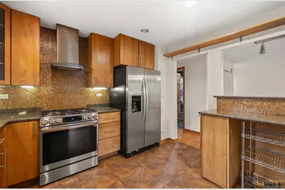 220 Osage Lane, Buffalo Grove, IL 60089 - Photo 11