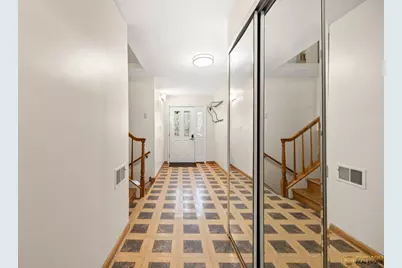 220 Osage Lane, Buffalo Grove, IL 60089 - Photo 21