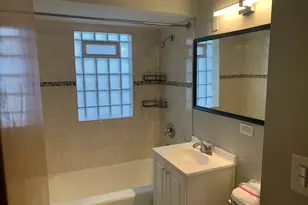 2513 S 18th Ave, Broadview, IL 60155 - Photo 17