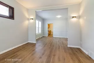 92 W 37th St, Steger, IL 60475 - Photo 3