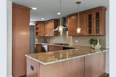 4520 W Shore Drive, Wonder Lake, IL 60097 - Photo 13