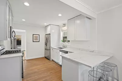6100 N Overhill Avenue, Chicago, IL 60631 - Photo 5