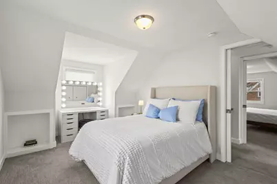 6100 N Overhill Avenue, Chicago, IL 60631 - Photo 13