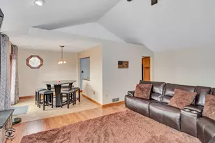 19251 W Eaton Ave, Elwood, IL 60421 - Photo 7